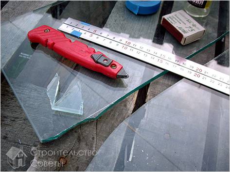 Как правильно резать стекло стеклорезом - резка стекла стеклорезом