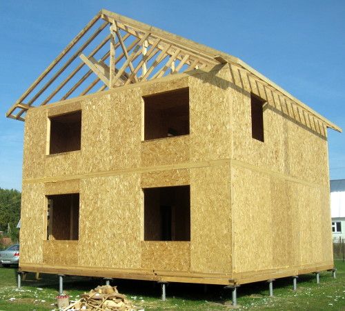 Особенности строительства и внешней отделки дома из СИП-панелей своими руками. Технология строительства и внешней отделки дома из СИП панелей