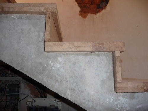 Отделка бетонной лестницы деревом: пошаговая инструкция. Как обшить бетонную лестницу деревом