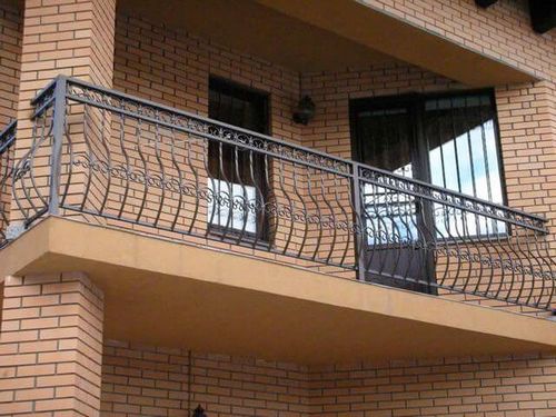 Балконные ограждения виды материалов фото и видео