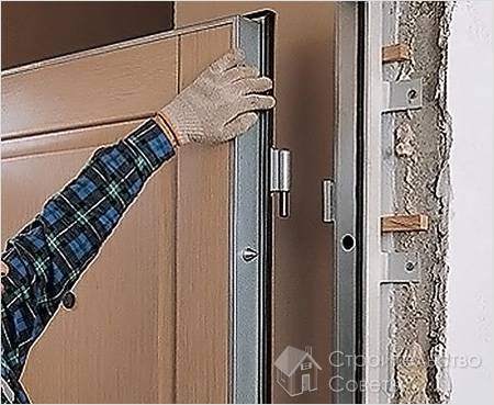 Как установить распашные двери - установка