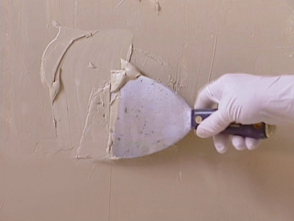 Ремонт штукатурки внутренних стен. Технология ремонта штукатурки на внутренних стенах. Узнайте. В этой статье вы узнаете все правила ремонта трещин оштукатуренных стен.