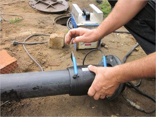 Соединение трубы ПНД для водопровода своими руками. Подробный обзор и видео-инструкция. Как производится соединение труб ПНД