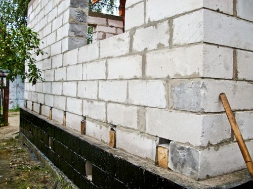 Технология кладки стен из пеноблоков. Как правильно сделать кладку стен из пеноблоков?
