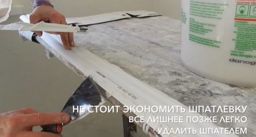 Установка потолочного плинтуса своими руками: фото, видео инструкция