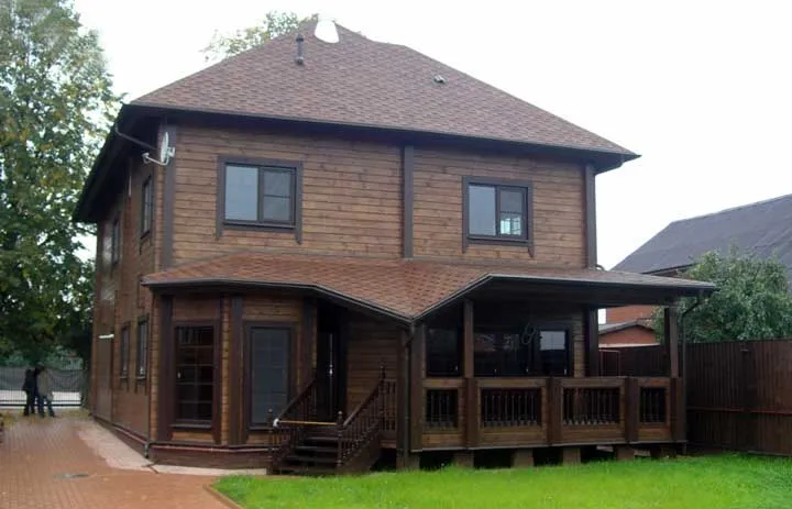 Обшивка дома доской: варианты отделки фасада частного дома